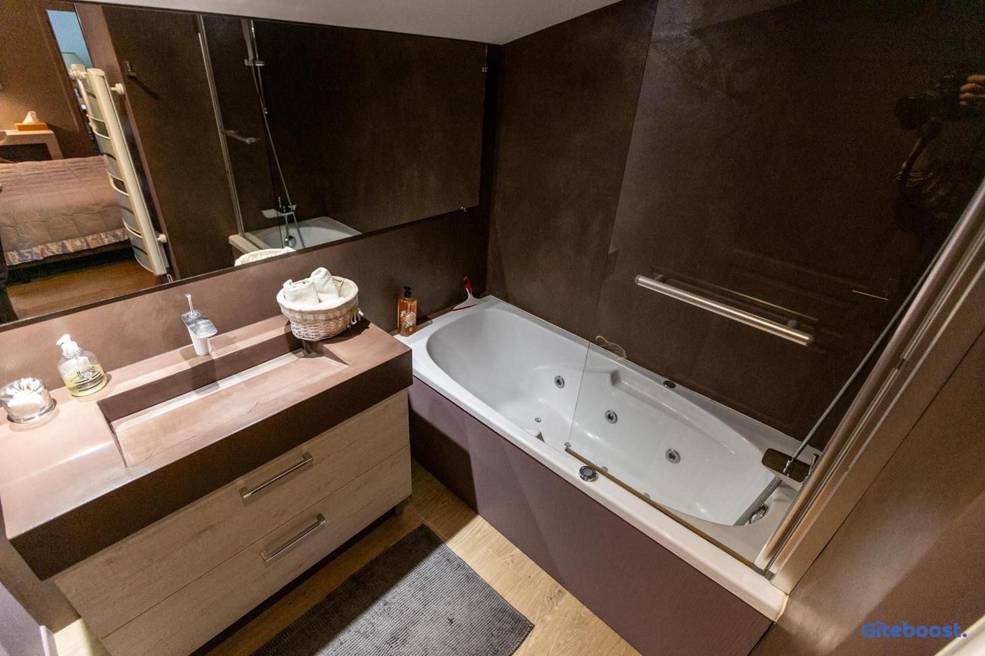 Le Val Des Sens Otel Chatte Dış mekan fotoğraf
